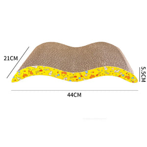 Reversible corrugated cardboard scratching pad for cats