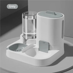 Gravity-fed spill-proof water dispenser for cats and dogs, no electricity needed