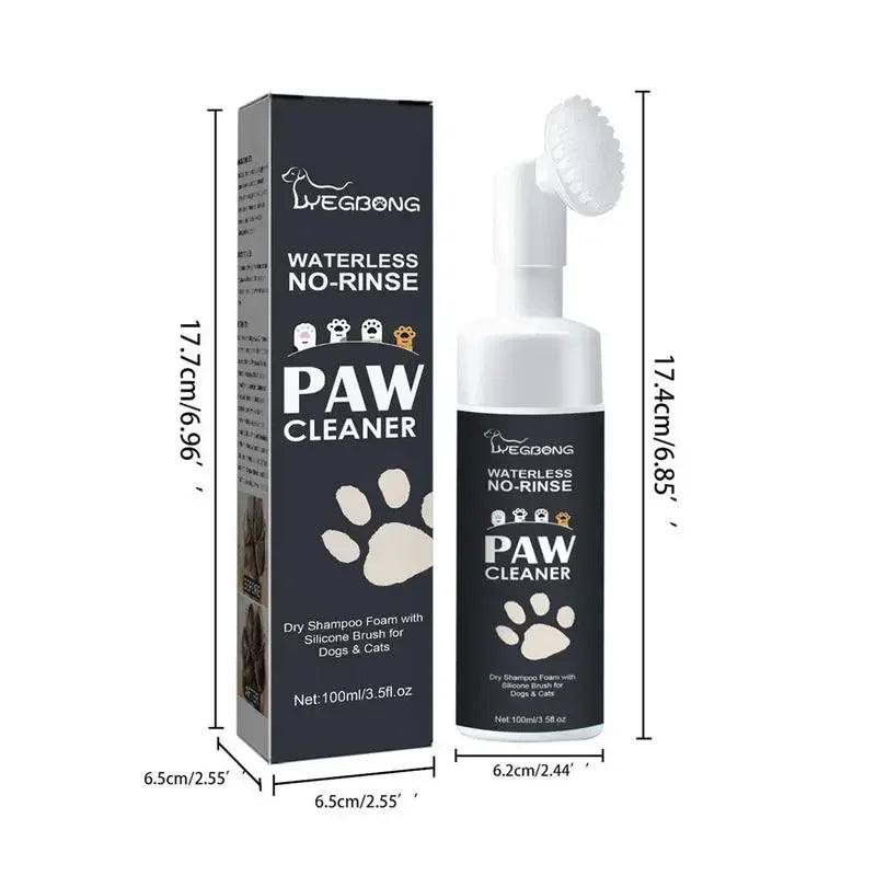Rinse-free paw cleaning foam with silicone brush for dogs and cats