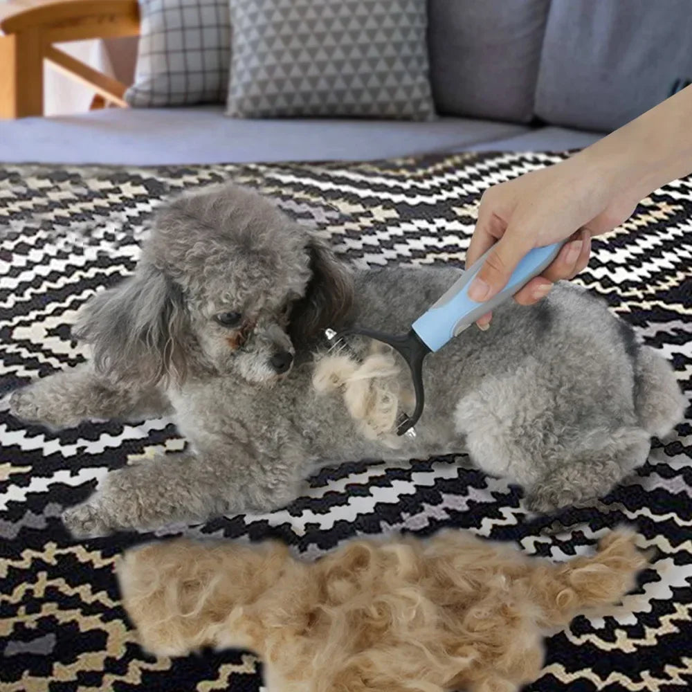 Two-sided stainless steel deshedding comb for dogs and cats