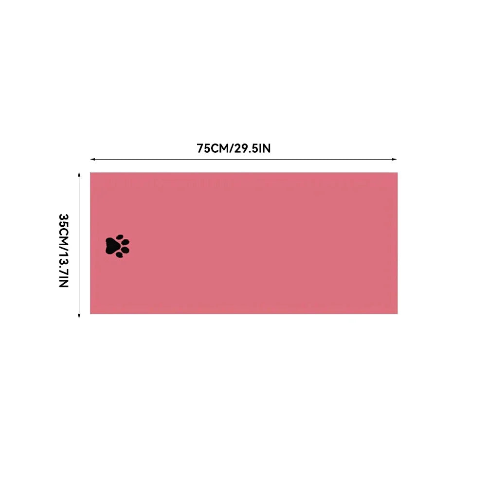 Embroidered microfibre bath towel for dogs and cats
