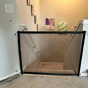 Foldable breathable mesh safety gate for dogs