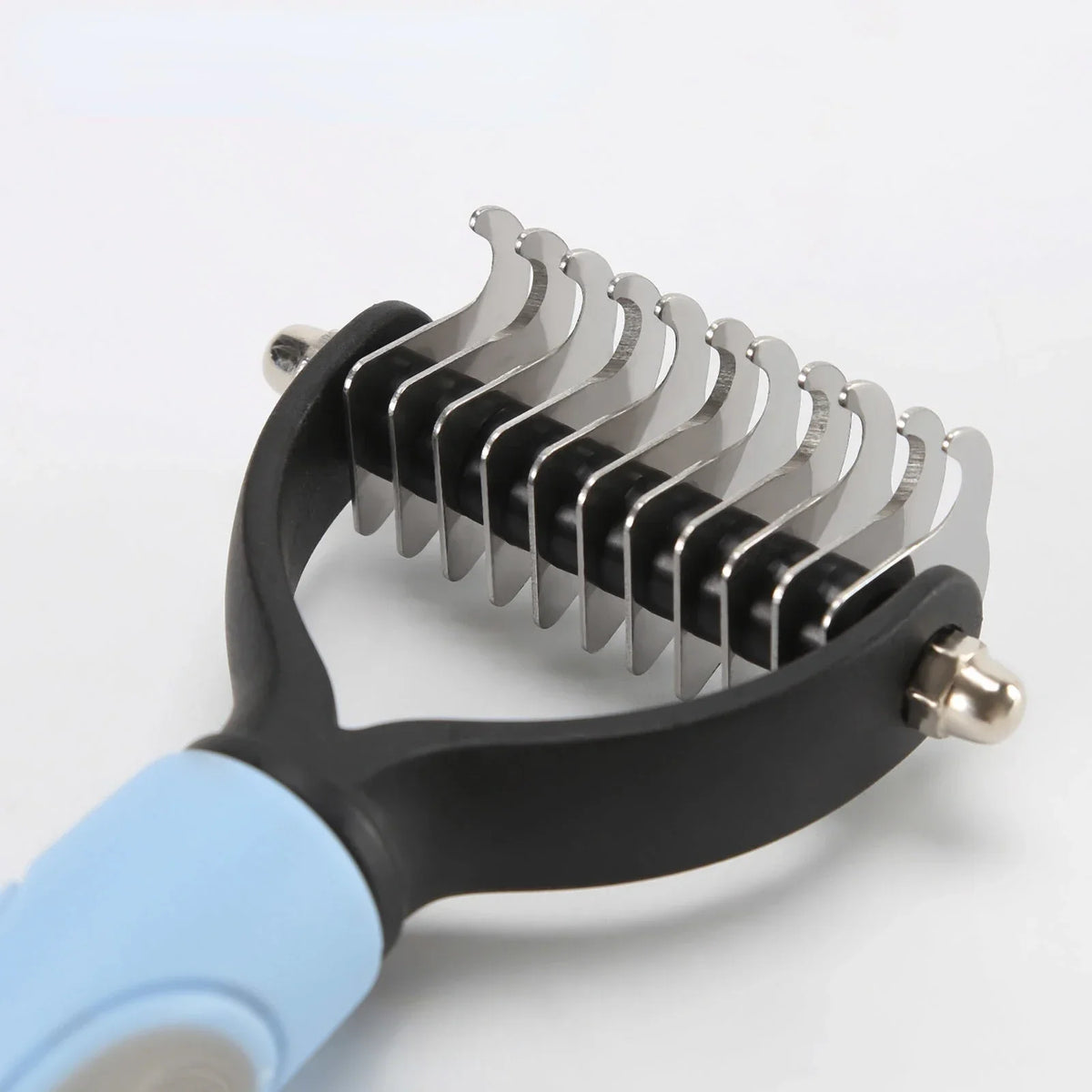 Two-sided stainless steel deshedding comb for dogs and cats