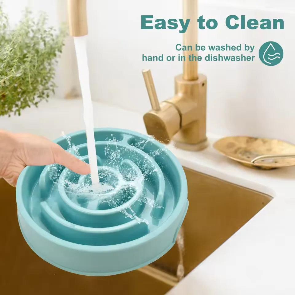 Slow-feeding bowl for dogs and cats to help prevent choking and fast eating