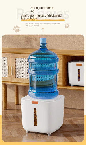 Sealed moisture-proof pet food storage barrel for dogs and cats