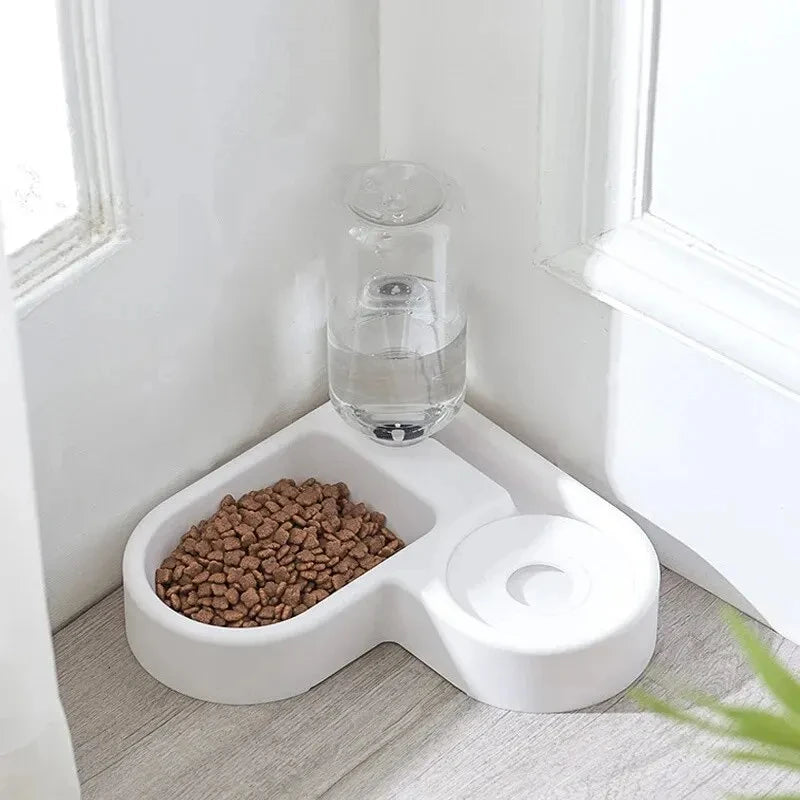 Multi-functional drinking and feeding bowl for dogs and cats