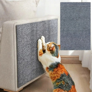 Compact self-adhesive scratch pad to protect furniture from cats