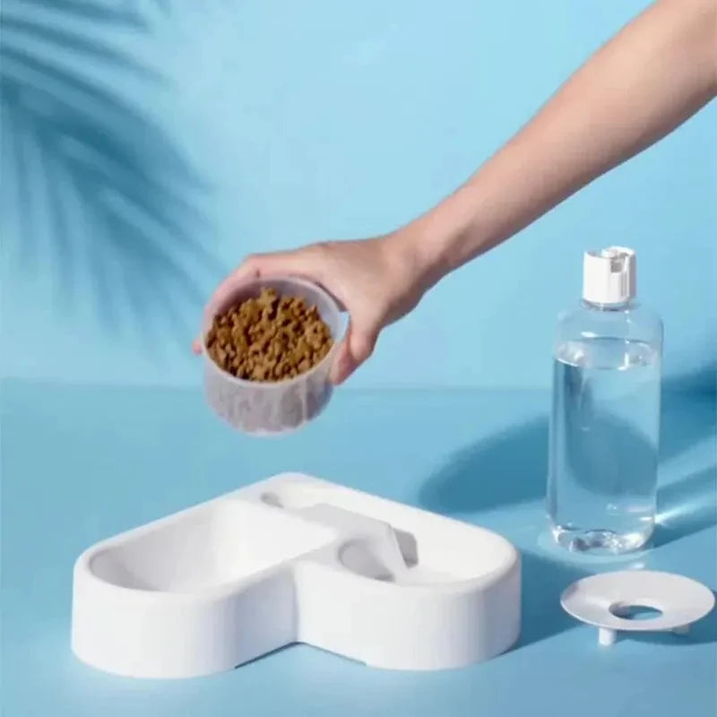 Multi-functional drinking and feeding bowl for dogs and cats