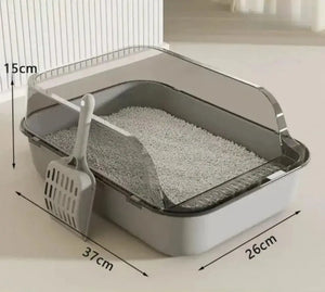 Semi-enclosed cat litter tray with high sides for indoor use