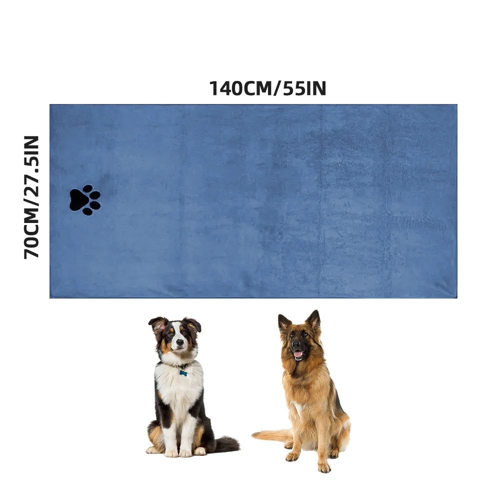 Embroidered microfibre bath towel for dogs and cats