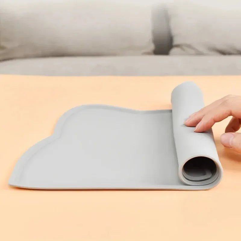 Waterproof non-slip silicone feeding mat for dog and cat bowls