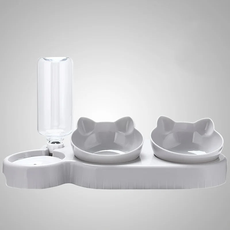 Three-bowl plastic feeding station for cats