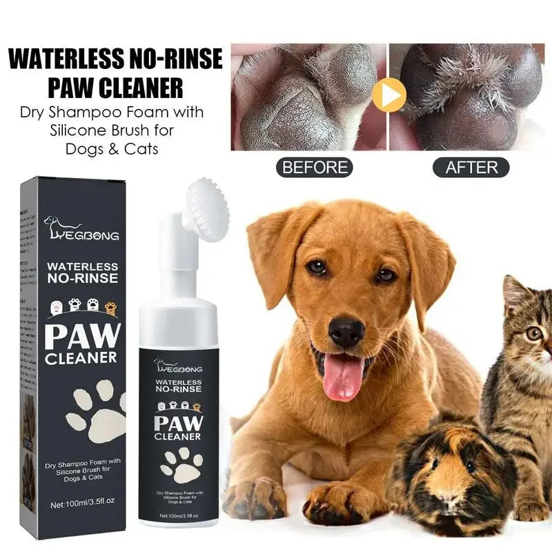 Rinse-free paw cleaning foam with silicone brush for dogs and cats
