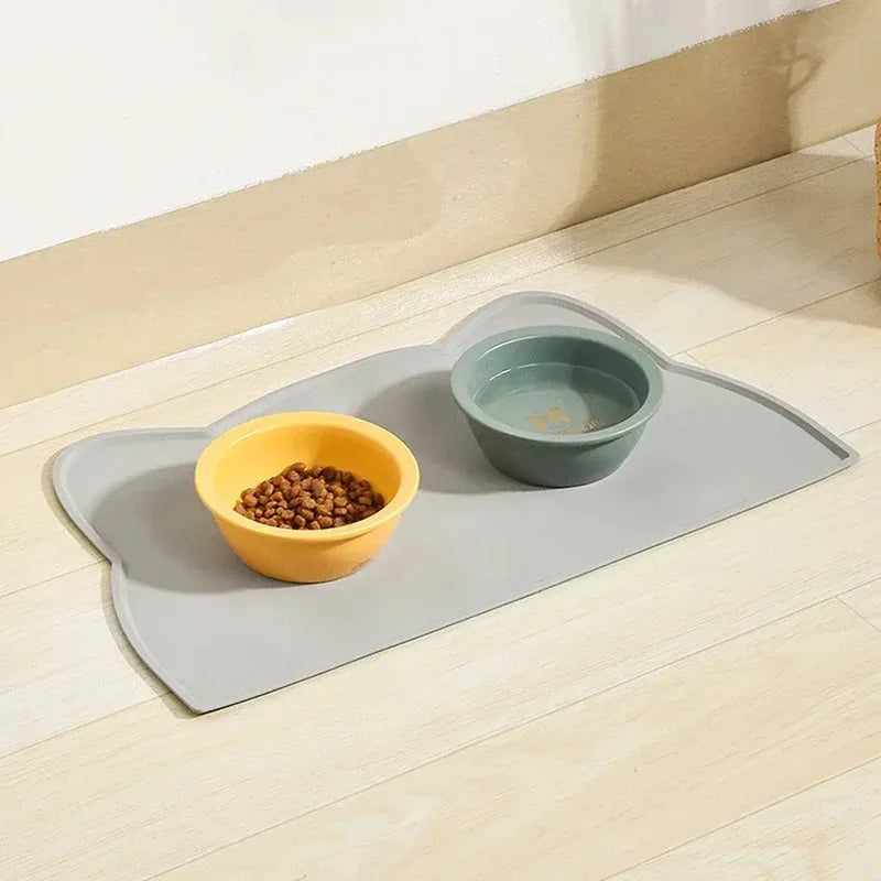 Waterproof non-slip silicone feeding mat for dog and cat bowls