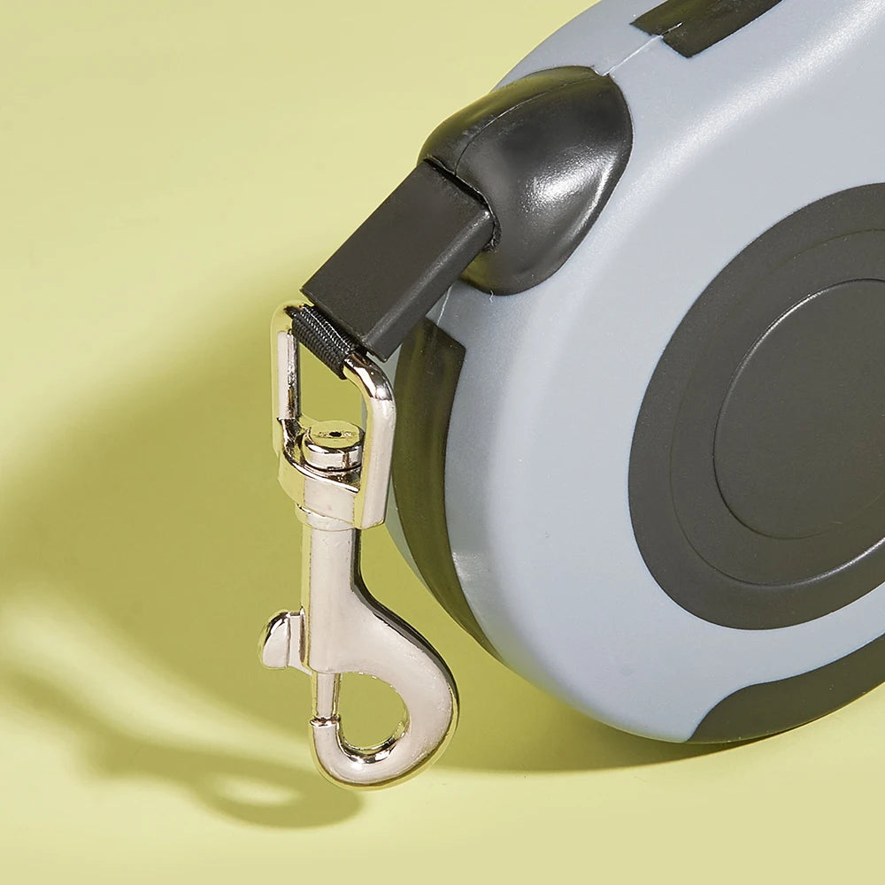 5m retractable nylon lead for dogs and cats