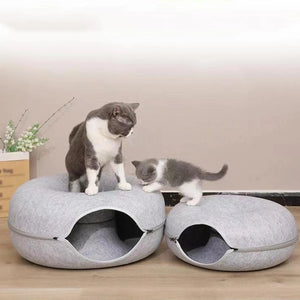 Round felt tunnel nest and scratcher for cats