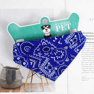 Adjustable triangle bandana scarf collar for dogs and cats