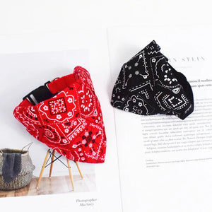 Adjustable triangle bandana scarf collar for dogs and cats