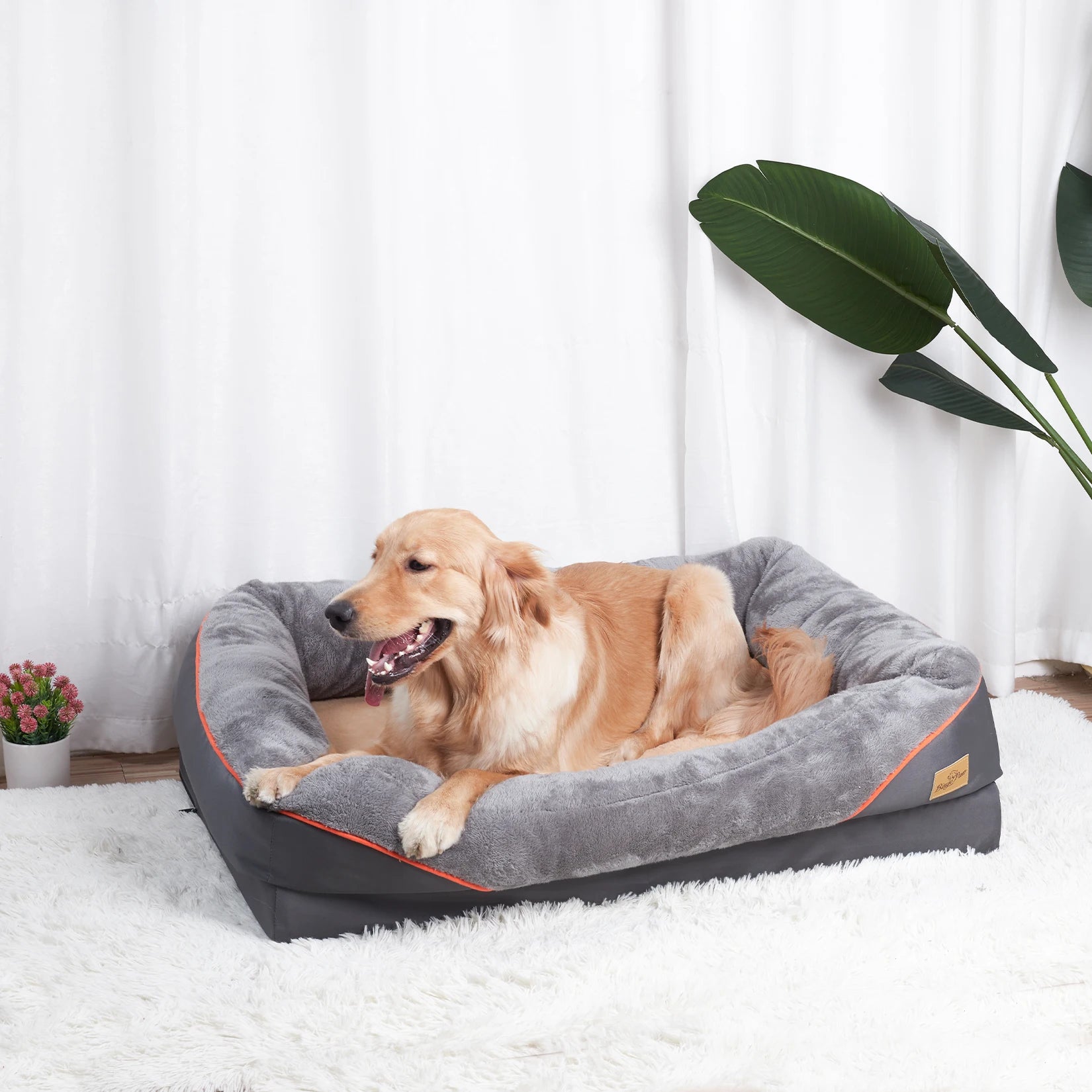 Large fleece dog bed with removable washable waterproof cover