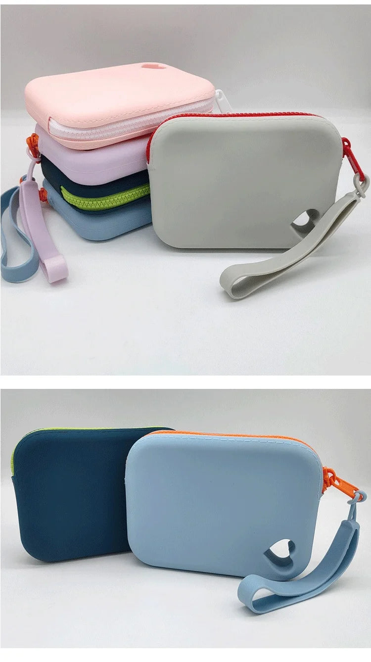 Waterproof silicone treat pouch for dog training walks