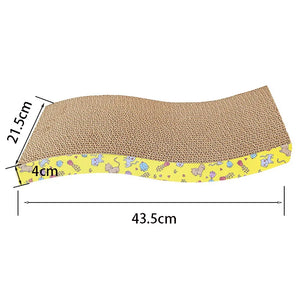 Reversible corrugated cardboard scratching pad for cats